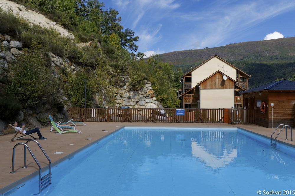 Residence De Tourisme Domaine De La Vallee D'Ax Ax-les-Thermes Exterior foto